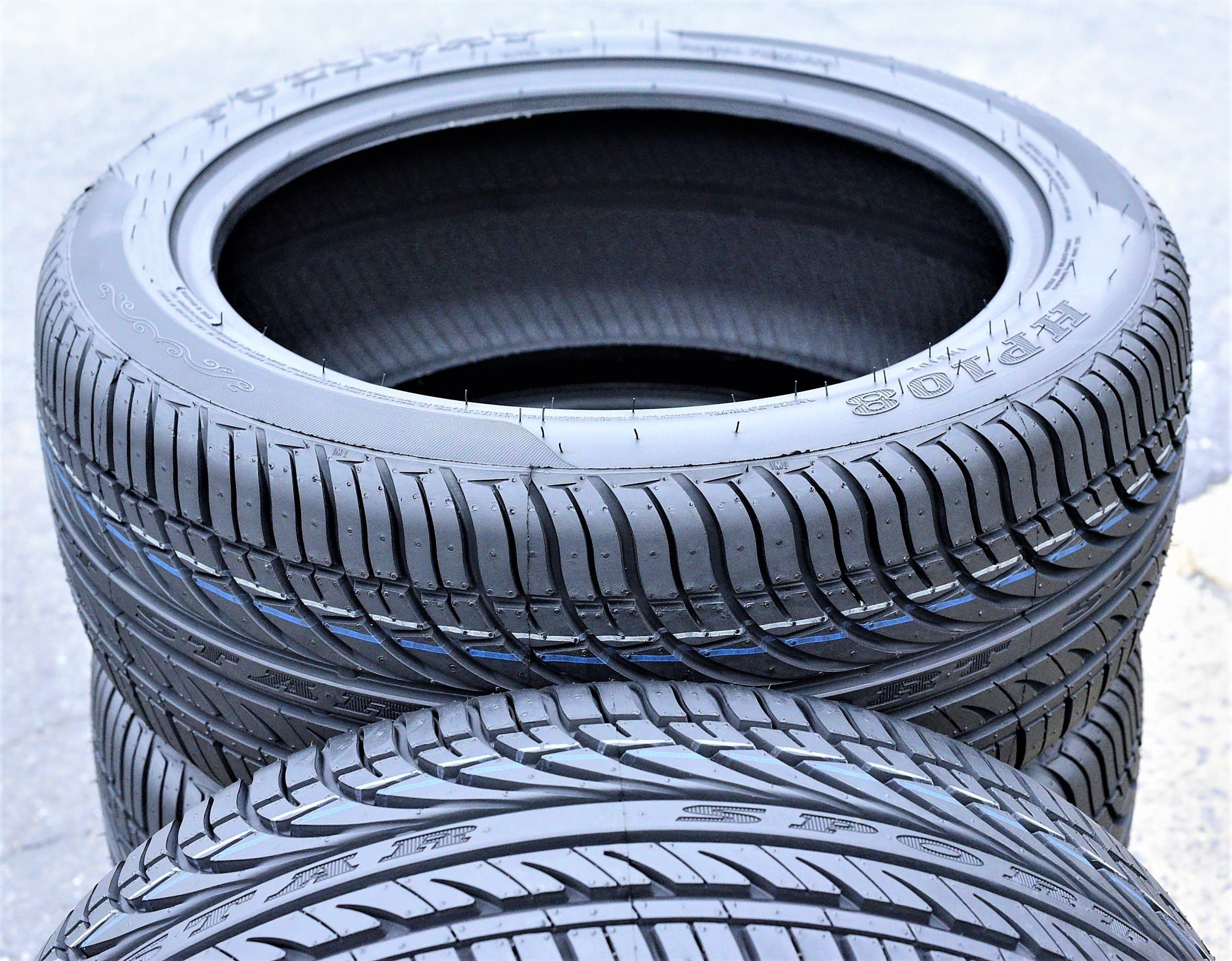 Set of 4 Fullway HP108 215/60R16 99V XL Performance a/s All Season Tires